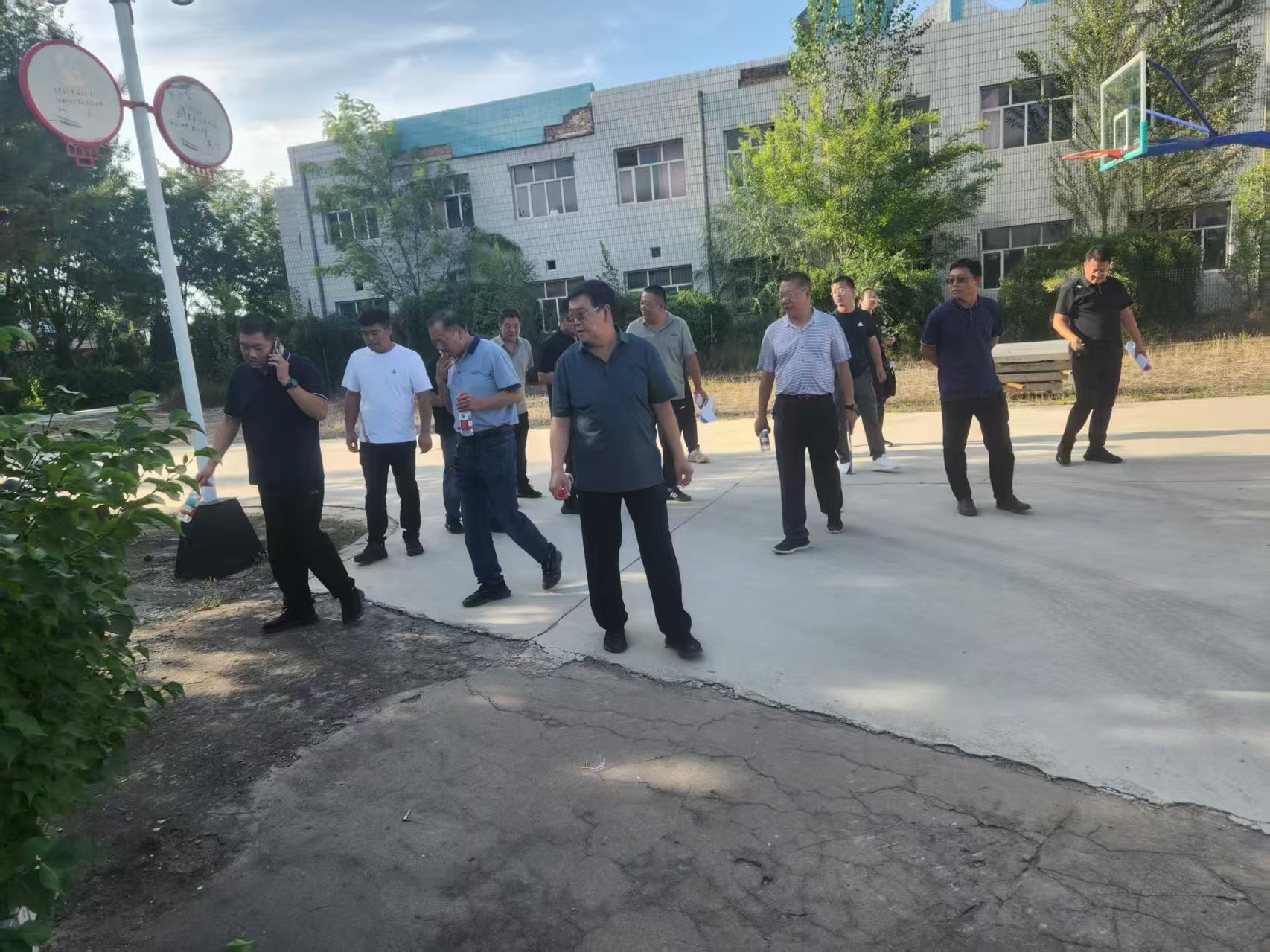 晋中市人造草坪混合型塑胶跑道 - 方案